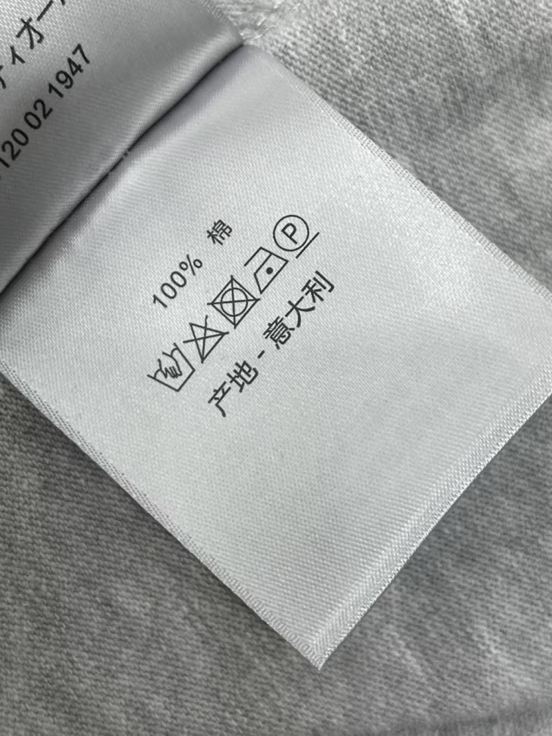 chr1st1an D10r shirts